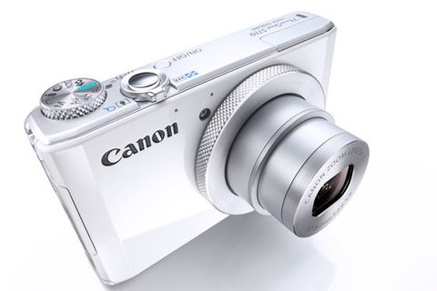 Canon PowerShot S110 Wi-Fi desteğiyle birlikte geldi