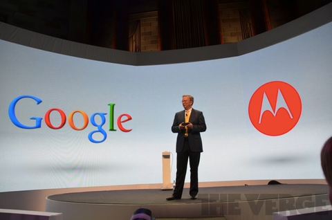 Eric Schmidt günlük Android cihaz aktivasyonunun 1.3 milyona ulaştığını söyledi, tablet tarafında geç kaldıklarını itiraf etti