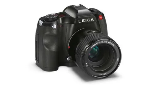 Leica profesyonelleri hedefleyen Leica S orta format makineyi duyurdu