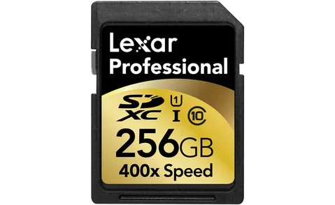 Lexar 900 dolarlık fiyatla satılacak 256 GB kapasiteli SDXC kartını tanıttı