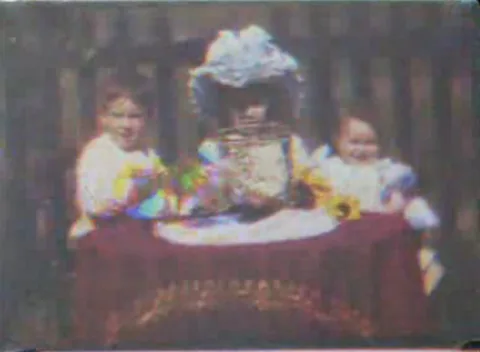 Dünyanın ilk renkli video çekimi İngiltere’de ortaya çıktı