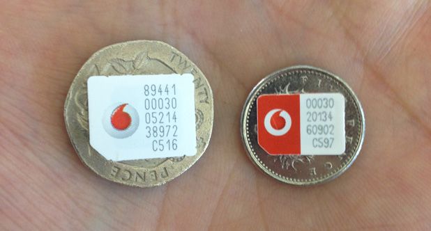 Vodafone UK iPhone 5 ile kullanılmaya başlanacak nano SIM kartı gösterdi