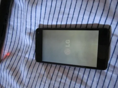 LG’nin Nexus telefonu kısa süreliğine görüldü