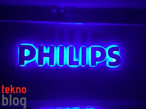 Philips yeni akıllı LED TV modellerinin ve FIC Smart TV uygulamasının Türkiye lansmanını gerçekleştirdi