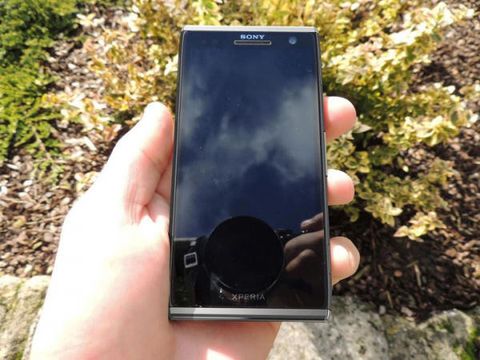 Sony’nin 2013’ün başında beklenen gözde cihazı C650X Odin kendini gösterdi