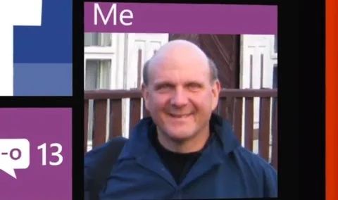Steve Ballmer Windows Phone 8 ile Microsoft reklamlarına geri döndü