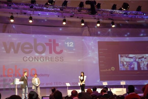 Eric Schmidt haritalardan patent savaşlarına kadar pek çok konuya dair açıklamalarda bulundu