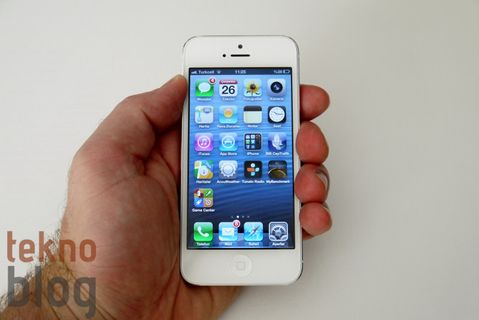 Samsung iPhone 5’in ABD satışının yasaklanması için başvuru yaptı