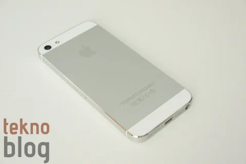 Apple ve Samsung’a dava dosyalarına Android 4.1 Jelly Bean ve iPhone 5’i ekleme izni verildi