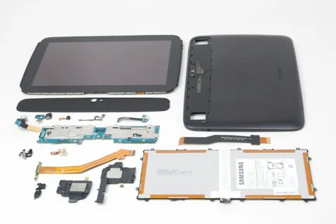 Nexus 10 iPad’e göre daha kolay sökülüyor ve yeniden birleştiriliyor