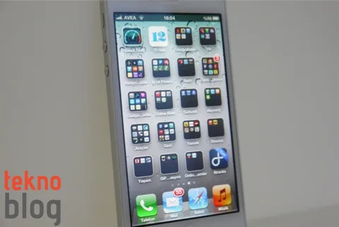 Apple iOS 7’de e-posta ve takvim uygulamalarını yenilemeyi planlıyor