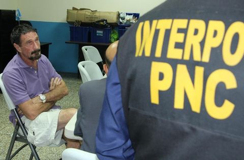 Üç haftalık kaçışın ardından John McAfee Guatemala’da tutuklandı