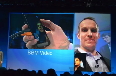 BlackBerry Messenger görüntülü ve sesli görüşme desteği, ekran paylaşım işlevi kazandı
