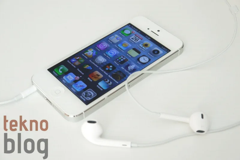 Analist tahminine göre Apple 2012’nin son üç ayında 52 milyon iPhone sevkiyatı yaptı