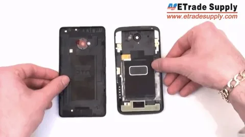 HTC M7’nin parçaları Droid DNA ile benzerlikleri ve keskin hatları ortaya koyuyor