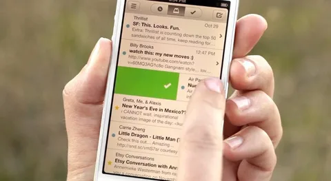 iPhone için Mailbox daha programlı bir e-posta yönetim imkanı sunuyor