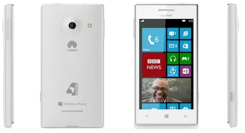 Microsoft 4Afrika girişiminin başlangıcını Huawei Ascend W1’in özel bir versiyonu ve kablosuz internet projesiyle yapıyor