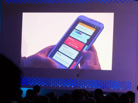 Samsung Wallet uygulamasıyla Apple Passbook’un karşısına çıkıyor