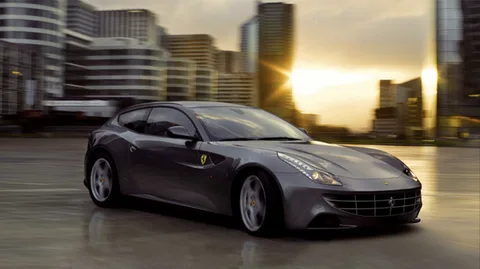 Ferrari dört koltuklu FF’in donanımına iPad mini’yi dahil etti