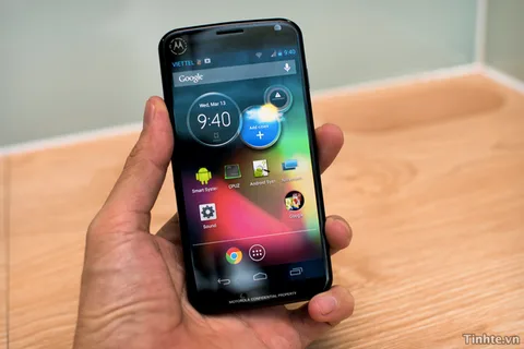 Gizemli Motorola telefonu şirketin Google ile gideceği yönü gösteriyor