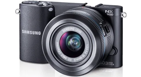 Samsung NX1100’ün detaylarına kullanım kılavuzunda rastlandı