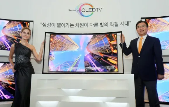 samsung-kavisli-oled-tv-280613-1