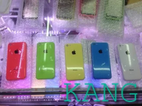 Ucuz iPhone ile ilgili yeni sızıntılar Zenvo ve Zagato/Bertone kod adlı iki cihazı gösteriyor