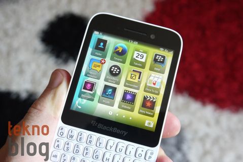 BlackBerry Q5 İncelemesi