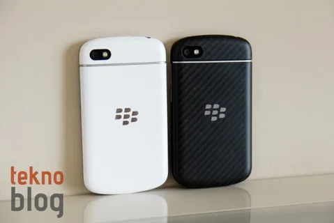 Kanada Lenovo’nun BlackBerry için verdiği teklifi güvenlik endişeleri nedeniyle engellemiş