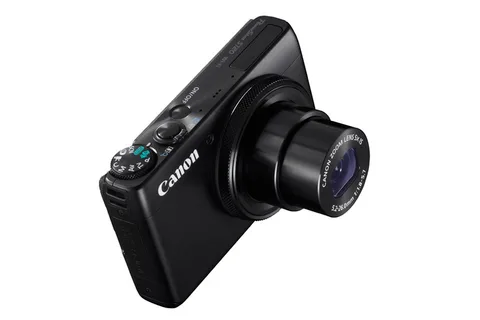 Canon PowerShot S120 kompakt gövdede yüksek odak hızı sunuyor