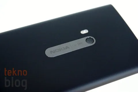 Nokia bu yıl dört çekirdekli, 1080p ekranlı büyük telefon çıkarmayı planlıyor