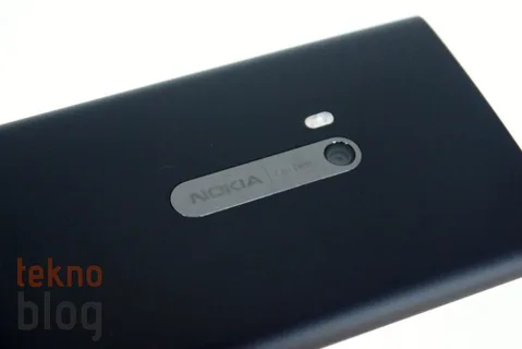 Nokia’nın 6 inç 1080p ekranlı Windows telefonu Bandit yolda