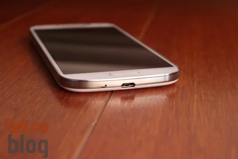 Samsung Galaxy S5 mart, S5 mini mayıs, S5 zoom haziranda tanıtılacak