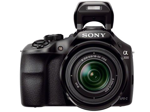 Sony A3000 ile DSLR tarzı deneyim kompakt sistem seviyesine iniyor
