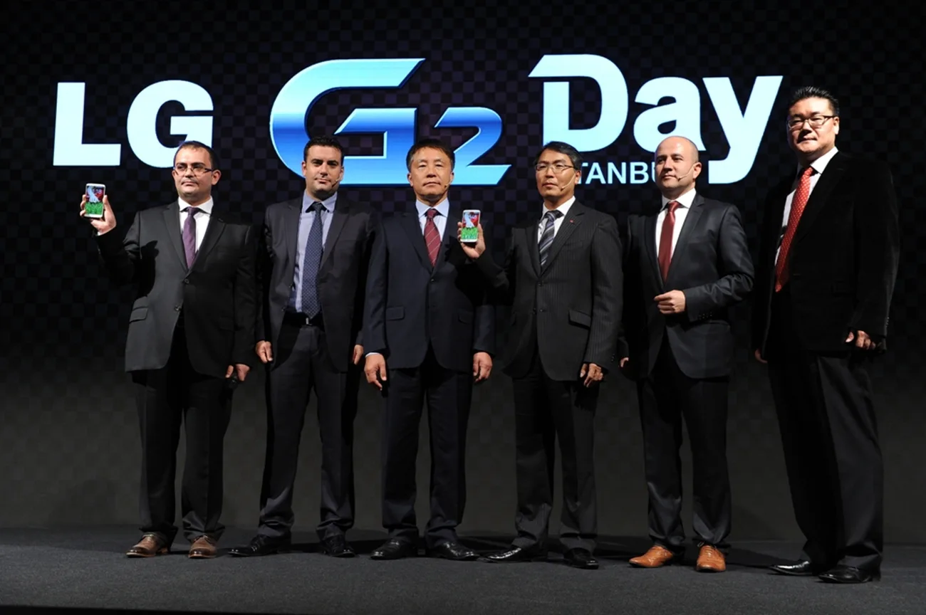 LG’nin yeni gözde Android telefonu G2’nin Türkiye lansmanı gerçekleştirildi
