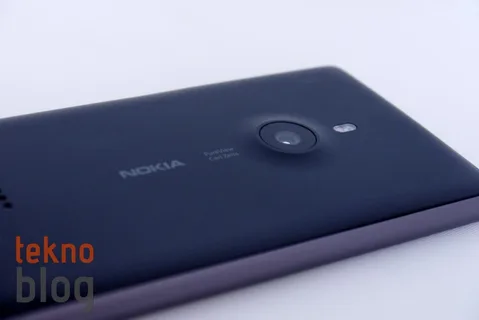 Nokia’nın geride kalan çeyrekte 8 milyondan fazla Lumia sattığı tahmin ediliyor
