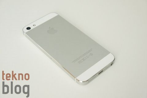 Apple büyük ekranlı iPhone’ları test etmeye devam ediyor