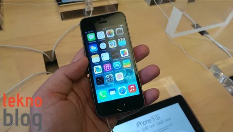 Vodafone’un iPhone 5s ve iPhone 5c fiyatları netleşti