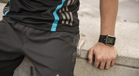Adidas fitness kol saati miCoach SMART RUN’ı tanıttı, 1 Kasımda çıkacak