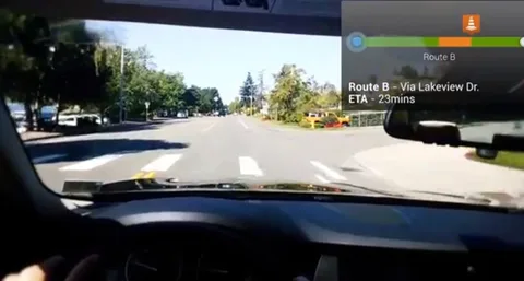 Polis Google Glass ile direksiyonun başına geçen sürücüye ceza kesti