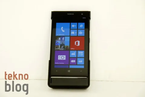 Nokia Lumia 1020’ye RAW fotoğraf desteği getiren Lumia Black güncellemesi yola çıktı