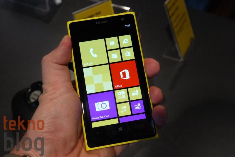 Nokia Lumia 1020 Ön İnceleme (videolu)