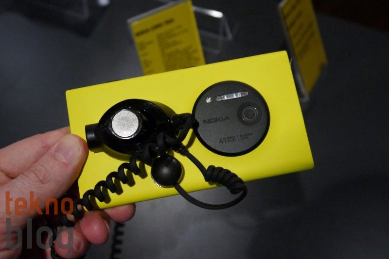 Nokia Lumia 1020 Ön İnceleme (videolu)