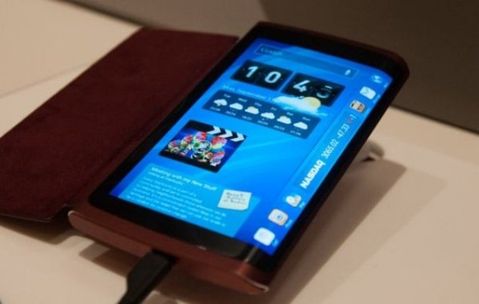 Samsung’un kıvrık ekranlı akıllı telefonu Galaxy Round yolda