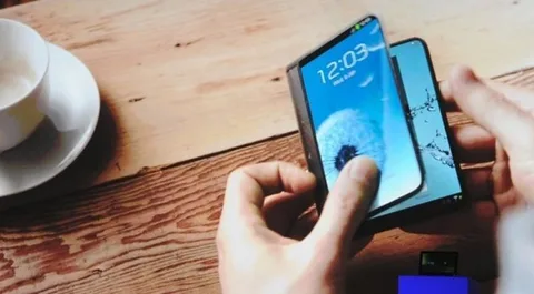 Samsung Galaxy S5’in tanıtımı Ocak 2014 ortasında gerçekleşebilir