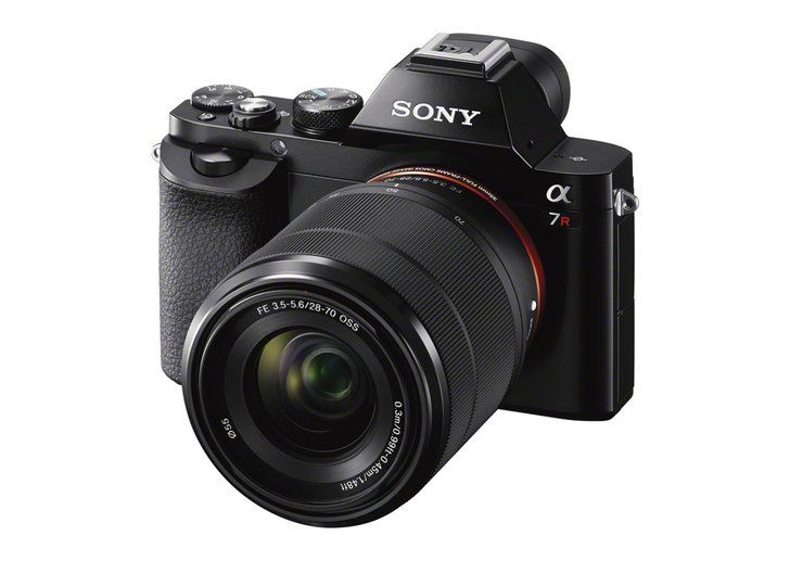 Sony ilk full-frame kompakt sistem makineleri Alpha A7 ve A7R’yi duyurdu