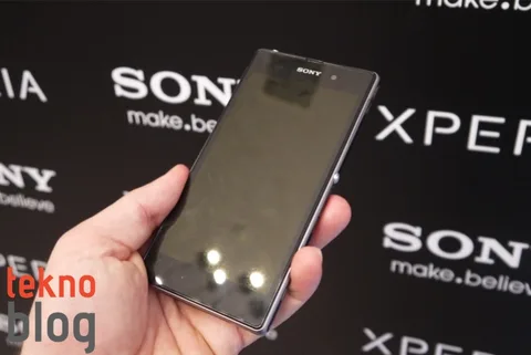 Sony Xperia Z1 10 Ekimde Türkiye’de