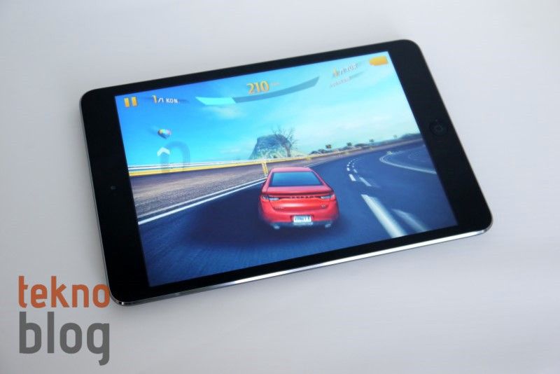 Yeni iPhone veya iPad’iniz için en iyi oyunlar (2015)