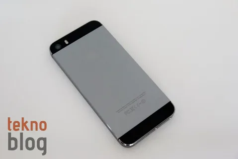 Apple dokümanları iPhone satışlarının düşeceği endişesini ve büyük ekran ihtiyacını gösteriyor