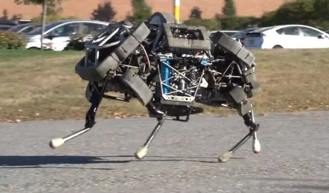 Google robot çalışmaları yapan Boston Dynamics şirketini satın aldı